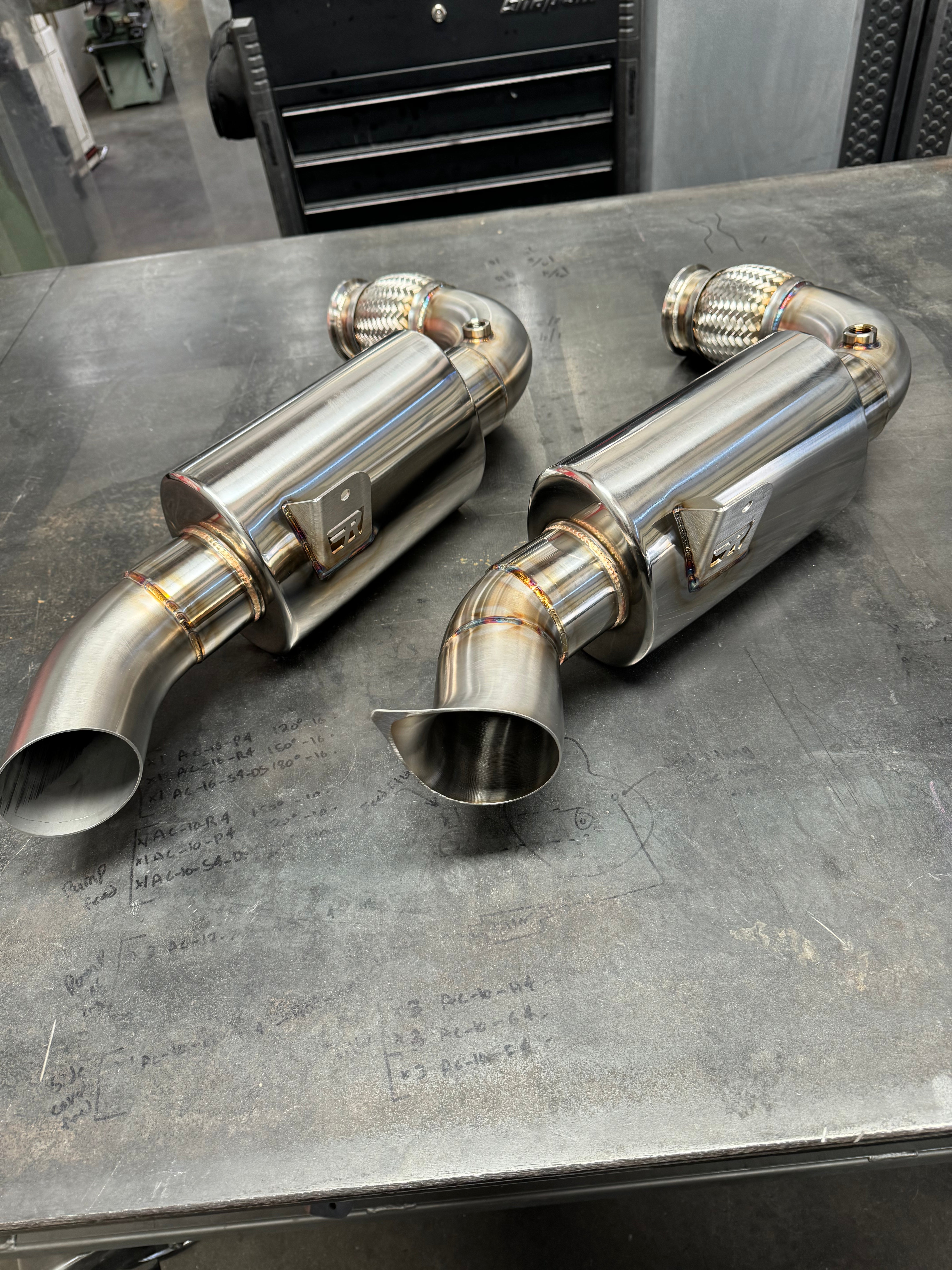 D&M “Side Kick” Exhaust system CANAM X3