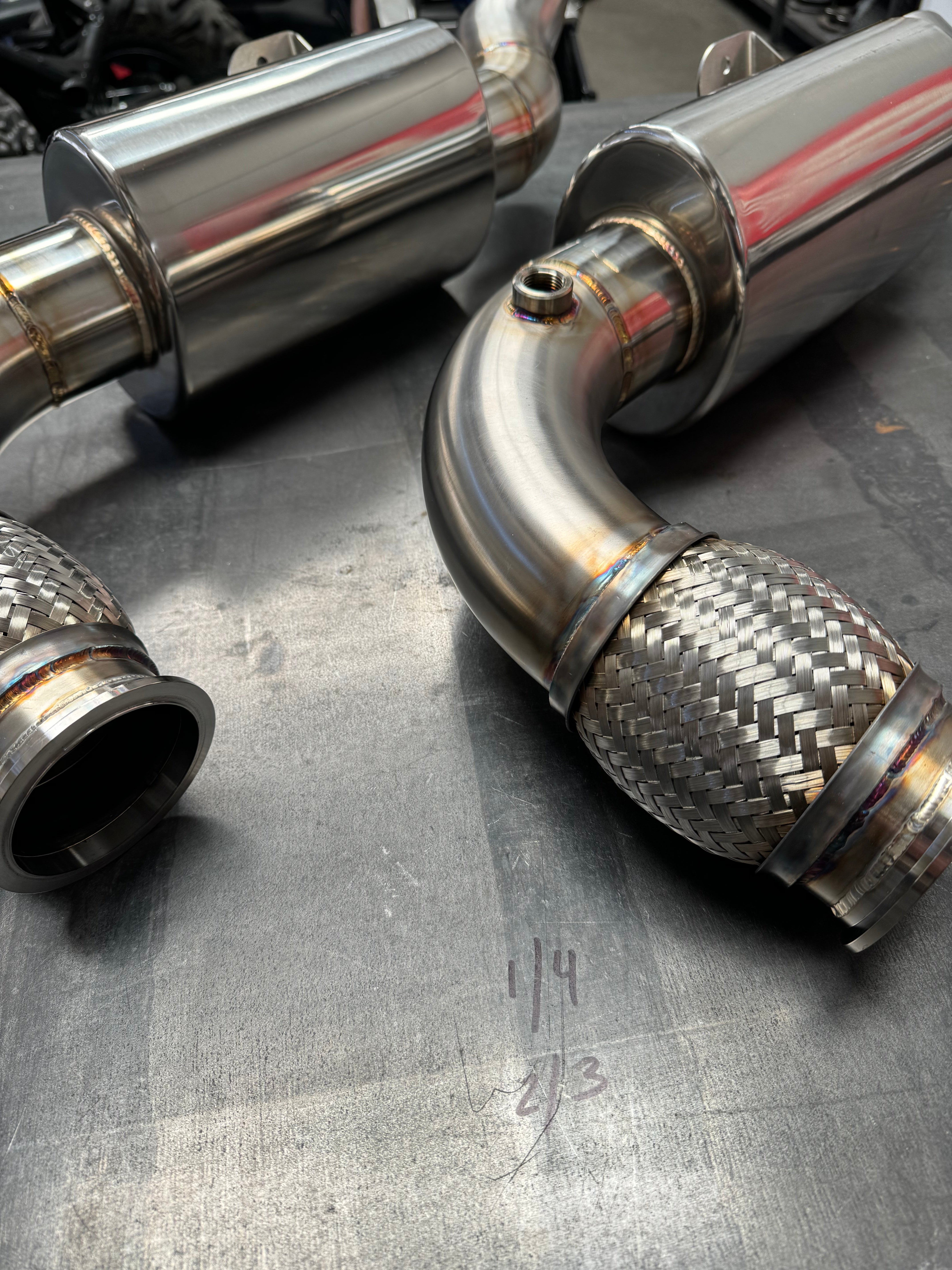 D&M “Side Kick” Exhaust system CANAM X3